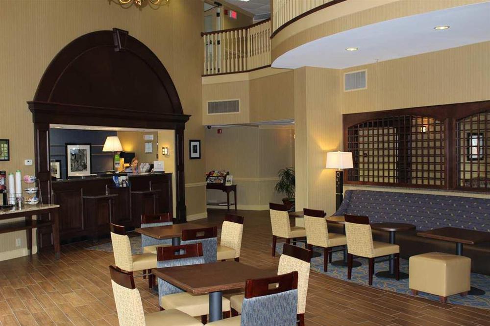 Hampton Inn Salem East - Electric Road Étterem fotó
